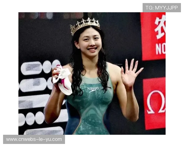 新加坡世锦赛八日赛程结束,三项世界纪录被破书写今夏泳池传奇。 新加坡世锦赛八日赛程结束,三项世界纪录被破书写今夏泳池传奇。