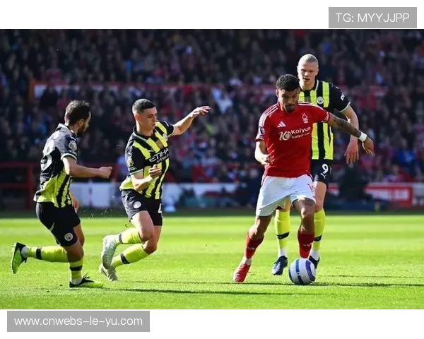 曼城传控体系压制勒沃库森，哈兰德终结高效